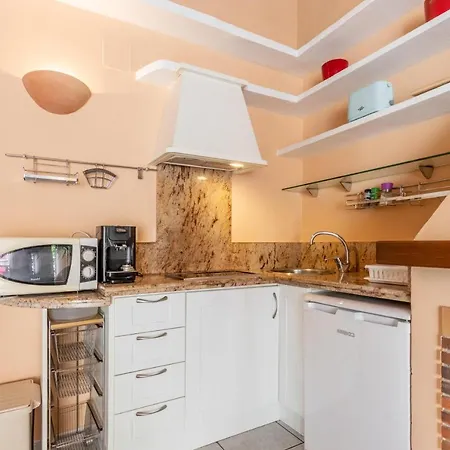 9 * Moraira